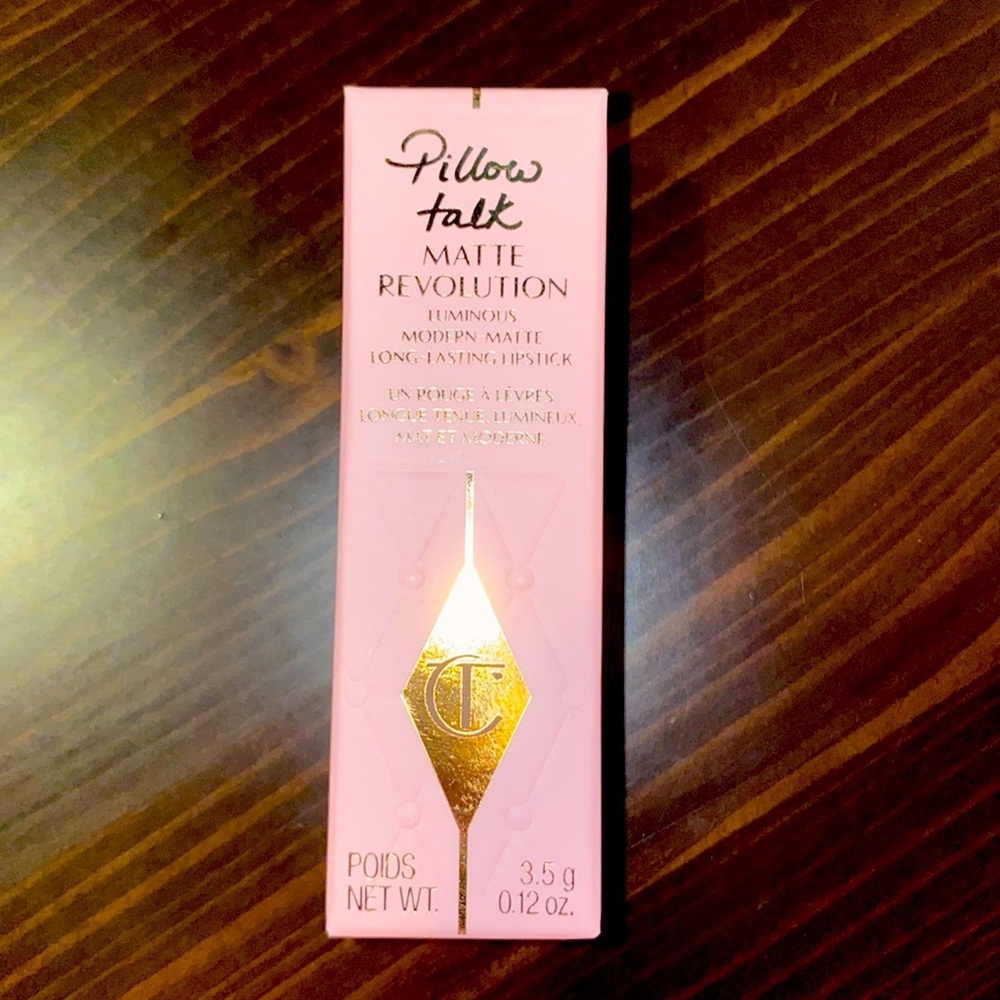 Charlotte tilbury pillow talk lipstick
